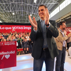 Pedro Sánchez y Luis Tudanca, en Valladolid en un acto electoral celebrado en 2023.