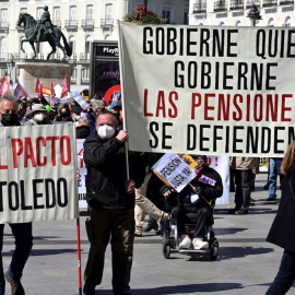 Manifestación convocada por la Coordinadora General de Pensionistas de Madrid en defensa del Sistema Público de Pensiones, este sábado en Madrid. — Víctor Lerena / EFE