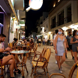 Las calles de Sitges en una imagen de agosto.