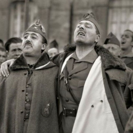 Francisco Franco y Millán Astray, en el cuartel de Dar Riffien (1926).