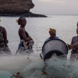 "Si ka badu, ka ta biradu": la historia de sororidad de las migrantes caboverdianas en Galicia