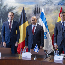 El primer ministro de Bélgica, Alexandre De Croo, el primer ministro de Israel, Benjamin Netanyahu y el presidente del Gobierno, Pedro Sánchez, el pasado 23 de noviembre de 2023.