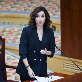 La presidenta de la Comunidad de Madrid, Isabel Díaz Ayuso, durante una sesión plenaria en la Asamblea de Madrid, a 3 de octubre de 2024, en Madrid.