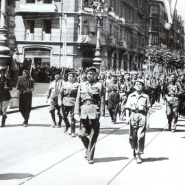 Tropas franquistas en Bilbao