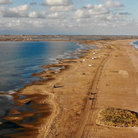 La platja del Trabucador, un desert entre dues platges