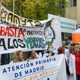 "Hasta aquí hemos llegado": Médicos de familia y pediatras inician una huelga indefinida en Madrid