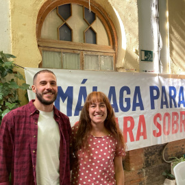 Carlos Aceituno y Ester Rodríguez, portavoces de la plataforma Málaga para vivir.