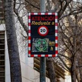 Barcelona incorpora 17 radares de punto fijo para reducir la siniestralidad