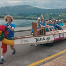 La historia de ocho mujeres que crearon un club y entrenan su deporte favorito para superar juntas el cáncer