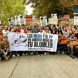 Miembros de Juventudes Socialistas de España (JSE), en la manifestación por la vivienda del pasado domingo,