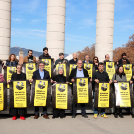 13/01/2023 - Representants de les entitats que convoquen la protesta contra la cimera hispano-francesa a Barcelona del proper dijous, 19 de gener.