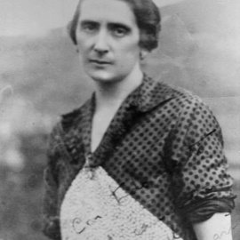 Dolores Ibárruri, Pasionaria, en 1931, antes de su partida a Madrid.