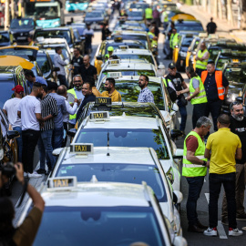 18/05/2022 - L'aturada dels taxistes aquest dimecres a Barcelona, contra la liberalització de les llicències VTC.