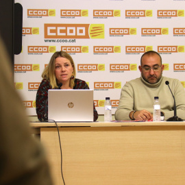 La secretària d'Acció Sindical, Cristina Torre, i el secretari general de CCOO Catalunya, Javier Pacheco, en una roda de premsa aquest dilluns