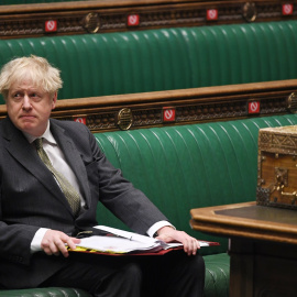 El primer ministro británico, Boris Johnson, en la Cámara de los Comunes. REUTERS/©UK Parliament/Jessica Taylor