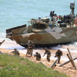 Maniobras militares rusas en la península de Crimea.