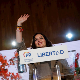 La presidenta de la Comunidad de Madrid y candidata a la reelección, Isabel Díaz Ayuso, participa este domingo en un acto electoral en la Finca La Alquería de la localidad madrileña de Alcorcón.