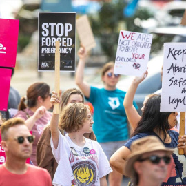 Protesta a favor del aborto seguro en Kentucky, Estados Unidos.