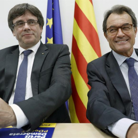 Puigdemont y Mas, el día después del referéndum. EFE/Andreu Dalmau