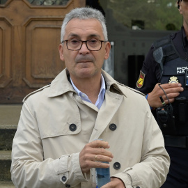 6/11/24 Maxsoud Luiz, padre de Samuel, saliendo de la Audiencia Provincial de A Coruña el pasado 28 de octubre