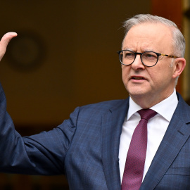 Primer ministro australiano, Anthony Albanese, durante una rueda de prensa.