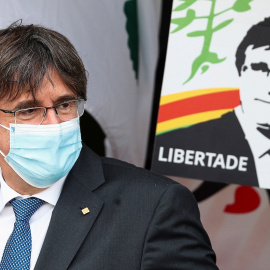 El expresident catalán Carles Puigdemont, a su salida del juzgado de Sardinia (Cerdeña). REUTERS/Guglielmo Mangiapane