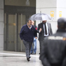 Guillermo Ortega, exalcalde de Majadahonda, llega a la Audiencia Nacional. Archivo.