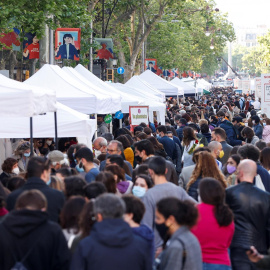 Una imatge d'aquest Sant Jordi al Passeig de Gràcia.