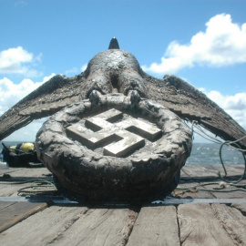 Águila de bronce con la esvástica entre sus garras que pertenecía al Graf Spee.