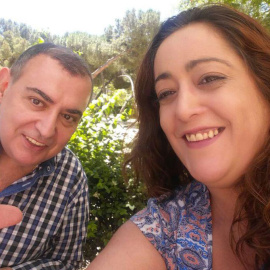 Selfie de Patricia López con el comisario García Castaño, tomada pocas horas antes de que 'Público' empezase a difundir las grabaciones del ministro del Interior en su despacho. PL