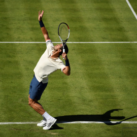 Fernando Verdasco durante un partido en un torneo sobre hierba recientemente. /REUTERS