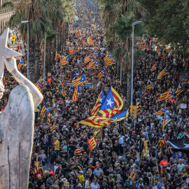 11/09/2022 - Imatge aéria de la manifestació independentista d'aquest 11 de setembre de 2022 a Barcelona, convocada per l'ANC.