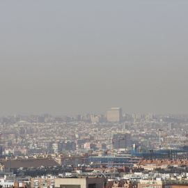 Imagen de la boina de contaminación en Madrid, a 10 de febrero de 2022.