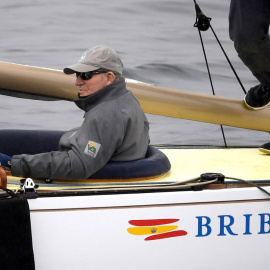 El rey emérito durante uno de sus viajes a Sanxenxo.