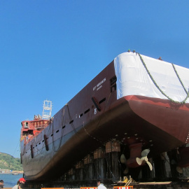 Un barco en construcción en La Naval de Sestao. E.P.