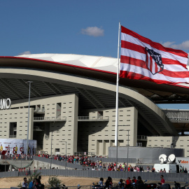 Imagen del exterior del Wanda Metropolitano, momentos antes del primer partido del Atlético de Madrid que ha albergado sue nuevo estadio. REUTERS/Sergio Perez