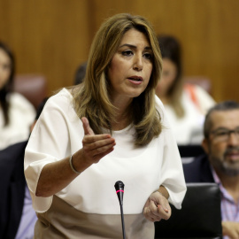 La presidenta de la Junta de Andalucía, Susana Díaz, en el Pleno del Parlamento autonómico.