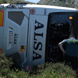 Autobús Alsa accidentado Covadonga