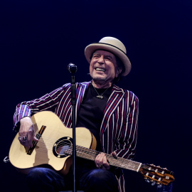 El cantante Joaquín Sabina durante una actuación en el Wizink Center, a 23 de mayo de 2023, en Madrid.