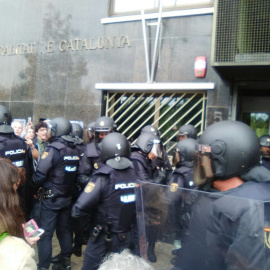 Intervenció de la policia espanyola a Lleida / M.M.