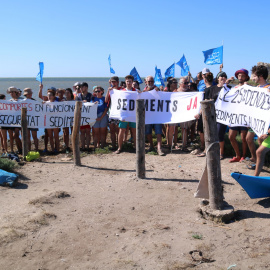 Ecologistes en Acció, PDE, Sediments i Aigua és Vida han dut a terme una acció reivindicativa per demanar una moratòria de nous regadius i contenir la demanda