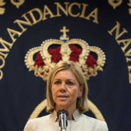 La ministra de Defensa, María Dolores de Cospedal, durante su intervención en la reunión del Consejo Superior de la Armada que ha presidido este miércoles en la Comandancia Naval de Bilbao (Vizcaya). EFE/Miguel Toña