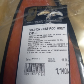 Imagen de uno de los salmones ahumados pertenecientes al lote afectado.