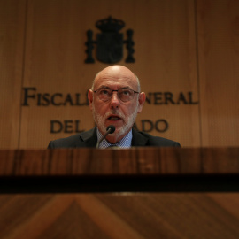 El fiscal general del Estado, Jose Manuel Maza, en su comparecencia para anunciar las querellas contra el Govern y la mesa del Parlament. REUTERS/Susana Vera