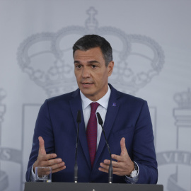 MADRID, 22/08/2023.- El presidente del Gobierno en funciones y líder del PSOE, Pedro Sánchez, ofrece una rueda de prensa en el Palacio de la Moncloa en Madrid, este martes. EFE/ Juan Carlos Hidalgo