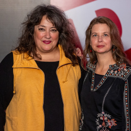 Almudena Carracedo y Virginia Pérez Alonso, en el plató de 'Público'