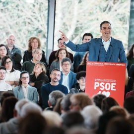 El presidente del Gobierno y secretario general del PSOE, Pedro Sánchez, interviene durante el acto de homenaje al expresidente José Luis Rodríguez Zapatero, en el Palacio Euskalduna, el 9 de marzo de 2024, en Bilbao, Vizcaya, País Vasco (España).