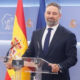 06/09/2023 El líder de Vox, Santiago Abascal, en una rueda de prensa en el Congreso.