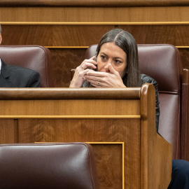 El diputado de Junts Josep Maria Cruset y la portavoz de Junts en el Congreso, Miriam Nogueras, durante una sesión plenaria, en el Congreso de los Diputados, a 14 de marzo de 2024