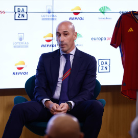 Luis Rubiales asiste durante los Desayunos Deportivos Europa Press de Luis Rubiales, Presidente de la RFEF, celebrados en Castellana 81 el 14 de febrero de 2023, en Madrid, España.